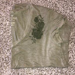 American Eagle T shirt